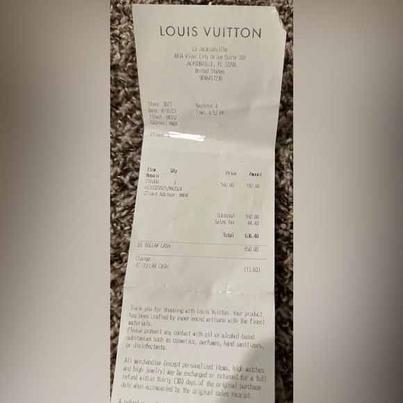 Louis Vuitton Dog Carrier - Picture 7 of 7